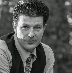 Meet your Posher, Derek